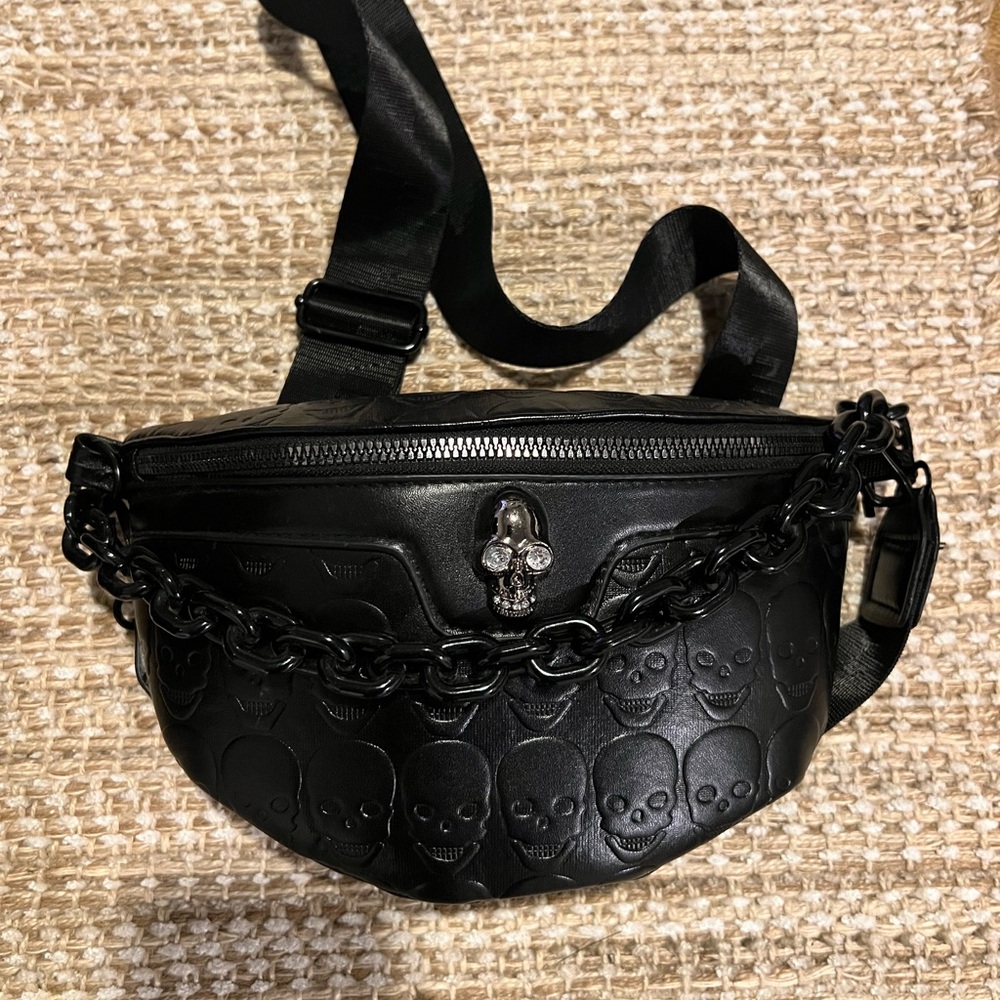 Skull bum bag - Picture 4 of 5